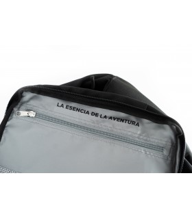 Mochila Beagle 32 Lts Pluma Blanca