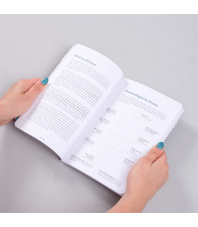 Magas Ilustradas Set Caja Libro Y Mazo Fera Design