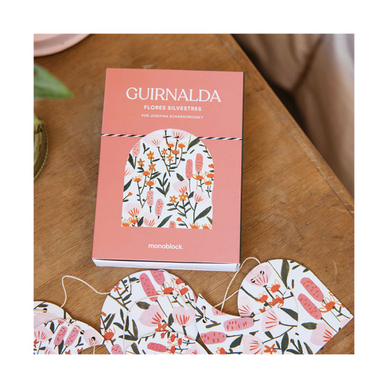 Guirnalda de 9 piezas  Flores Silvestres de Josefina Schargorodsky