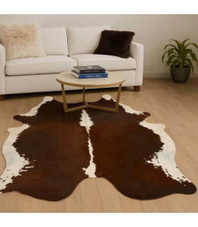 Cuero Vacuno Marrón y Blanco   1.80 m * 2.05 m