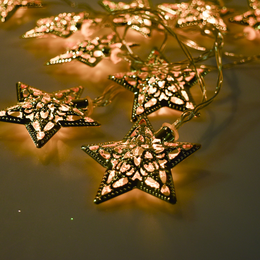 Guirnalda de 10 Estrellas LED 4 cm Doradas Alparamis