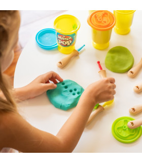 Taller para Crear Dinosaurios de Masa Pop