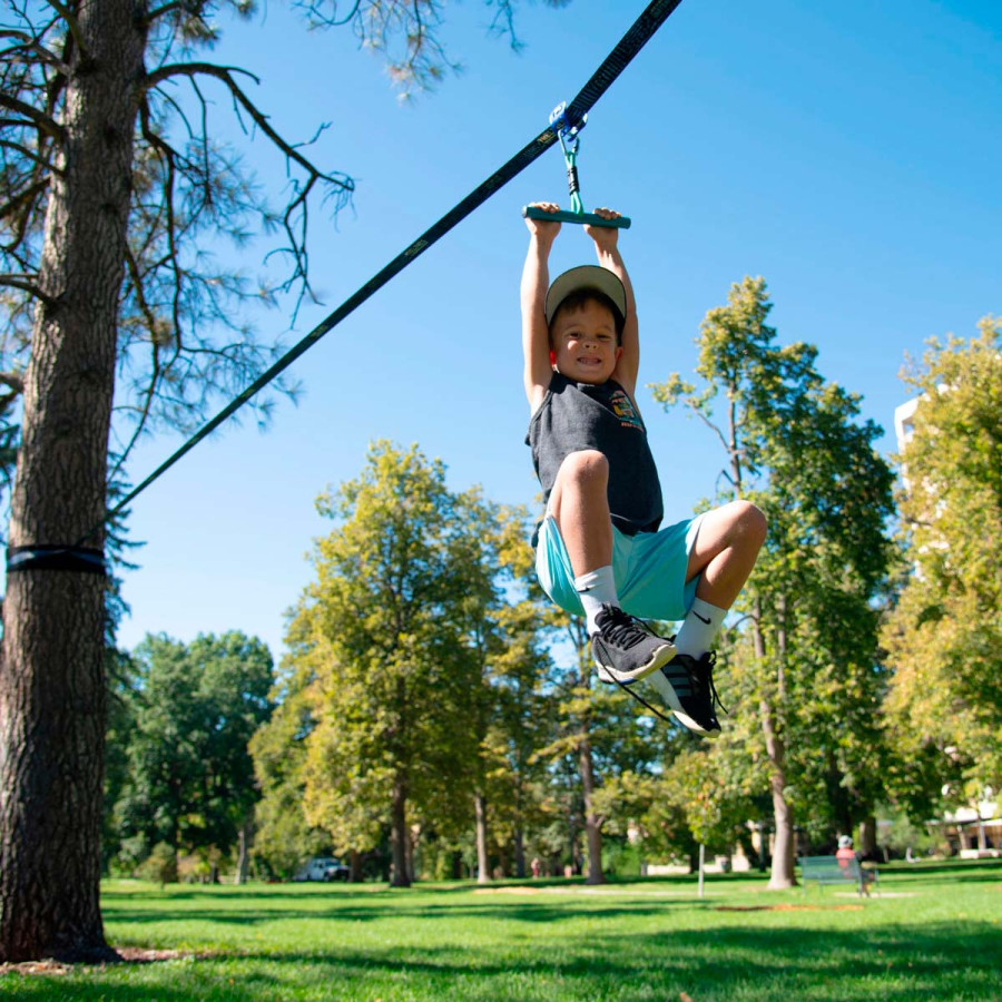 Tirolesa 11 m Roller Adventure Treline Hape