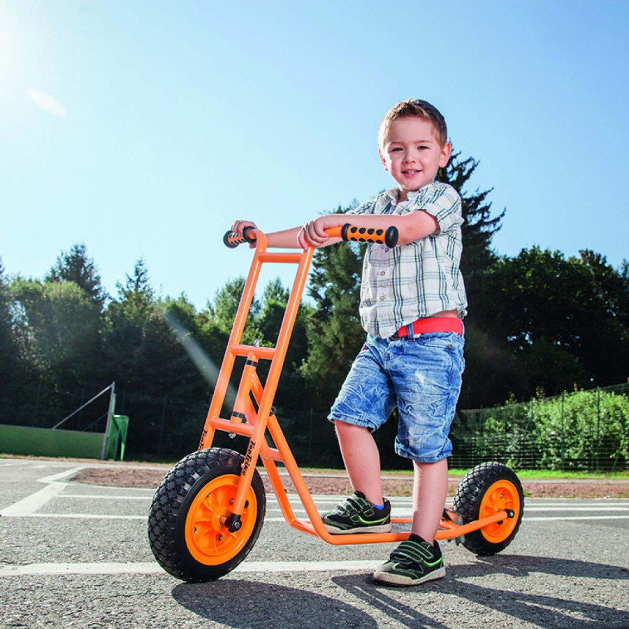 Monopatín TT Chico Beleduc Hape