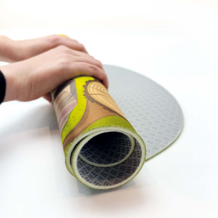 Juego Carrera de Dinos Beleduc Hape