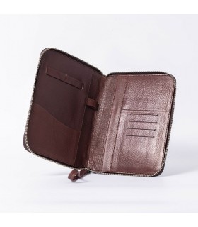 Porta Documentos Pehuenia por Fracking Design