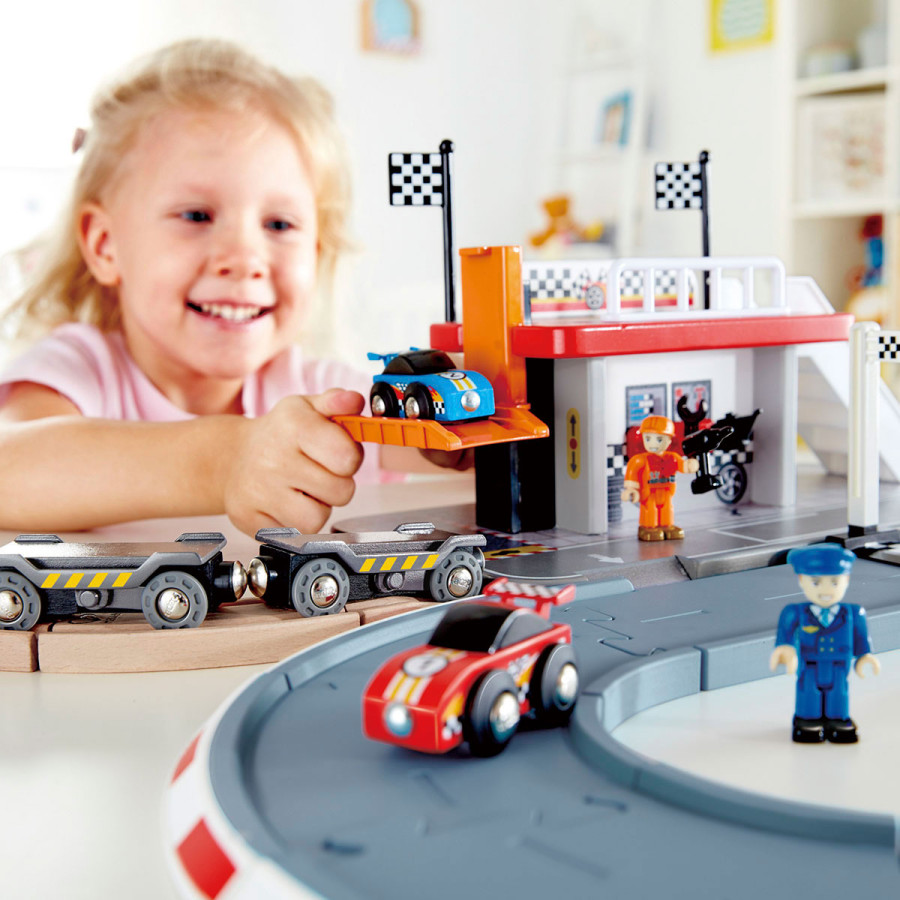 Pista de Carreras de Juguete Hape