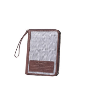 Porta Documentos Pehuenia por Fracking Design