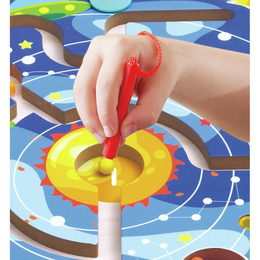 Laberinto Espacial y Tablero de Tangram Hape