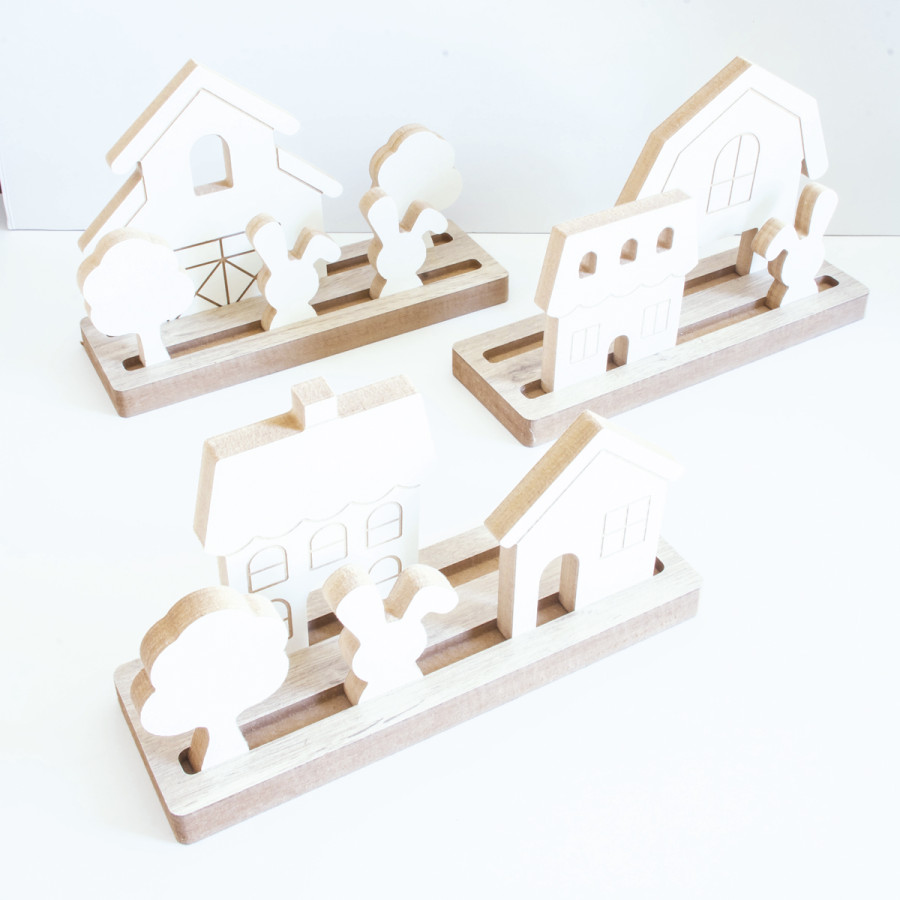 Adorno de Madera Calada Aldea de Pascua